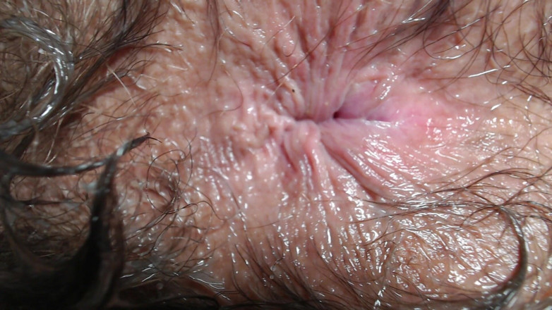 Hunky time: Chủ nhân slobbery, lỗ đầy lông