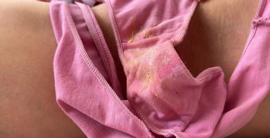 Quinn Pie: ¡Mi dulce coño produjo tanta crema deliciosa hoy! ¿Quieres probarla? ¿A qué...