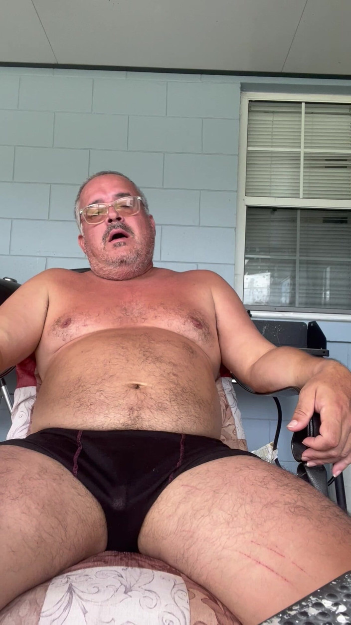ragil01: I’m in the Back Porch