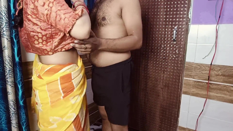 tannu: Calda indiana india molto romantici preliminari prima di godersi il...