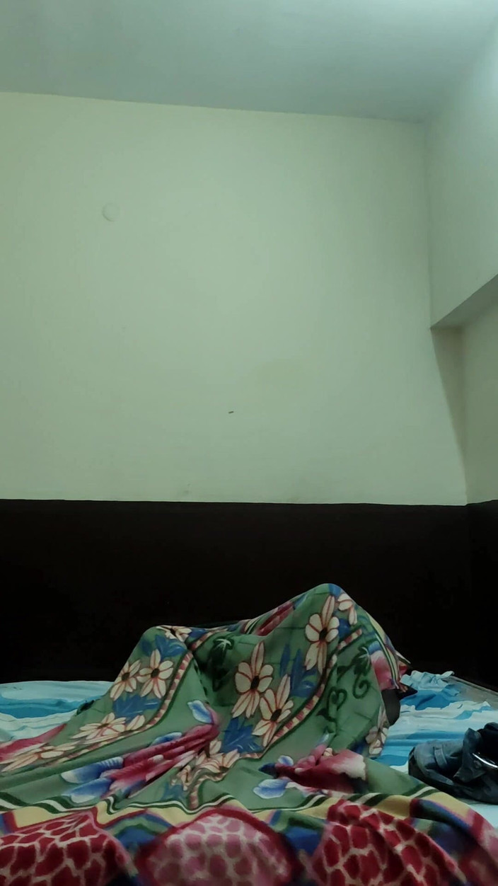 Hindiaudioadda1: Gli amanti si divertono segretamente in camera da letto