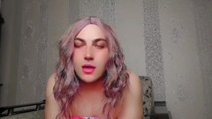 Kitty_Cross: Sissy đáng yêu lắc lư trong chiếc váy theo phong cách...