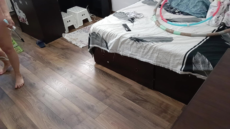 Mirsur: Sexy Esposa Entrenamiento En Casa Desnuda