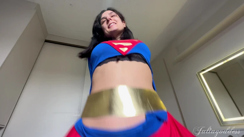 Shamelesscouple: Supergirl Mesmerized - Domination to Obedience