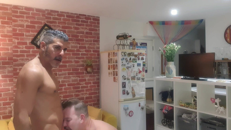 Daddy_dan_xxx: Daddy_dan_xxxとデビルバートと共に『Stepdaddy Action』の生のステップダディ