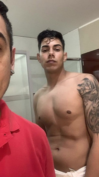 Homem bonito em seu primeiro casting!!