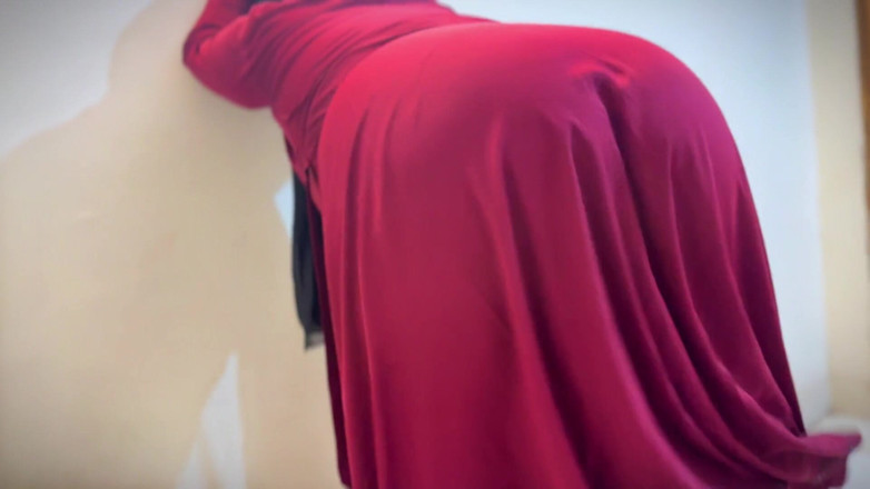 Aria Mia: Hot Arabian Big Ass!