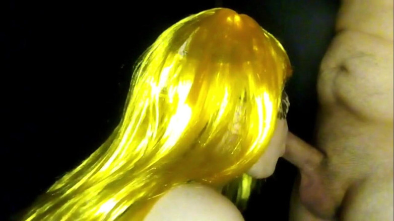 Sexoamateur: ブロンドフェラチオ