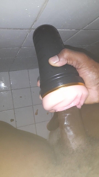 Black guy: Sega s9 E10