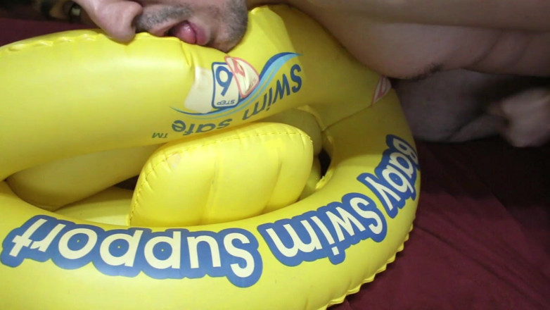 Inflatable Lovers: The yellow float
