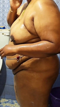 Desi Girl Taking Shower Completely Nude in Her Private Space