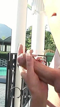 Stiefbrust fickt blondes teen aniko im freien im urlaub in ihrer engen muschi