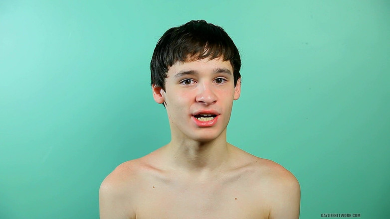 Beddable Boys: Cute Twink Damien Telrue Gives Interview