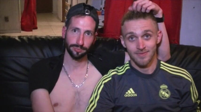 Gaybareback: Pengalaman lurus dan gay