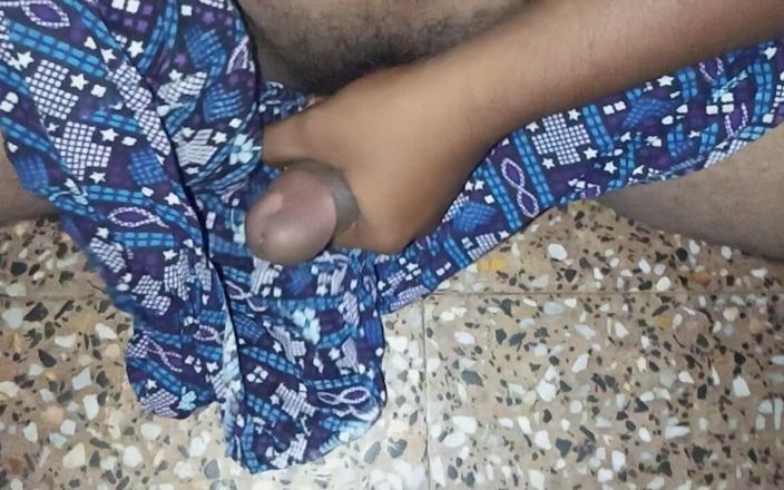 Sweet Indian cock: Indische vrouw neukt poesjeshaar in huis