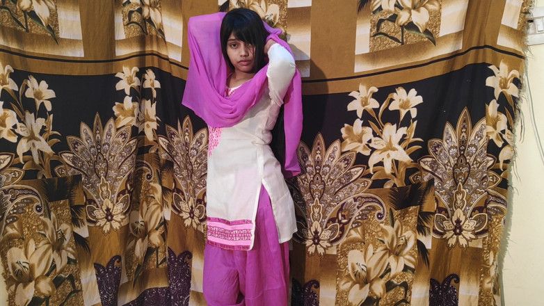 Alia Advani: Deslumbrante sala privada de Alia Advani em sexo solo