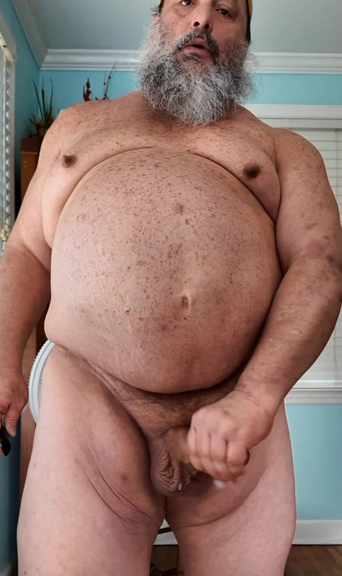 GeneWadexxx: Big Bear Cums