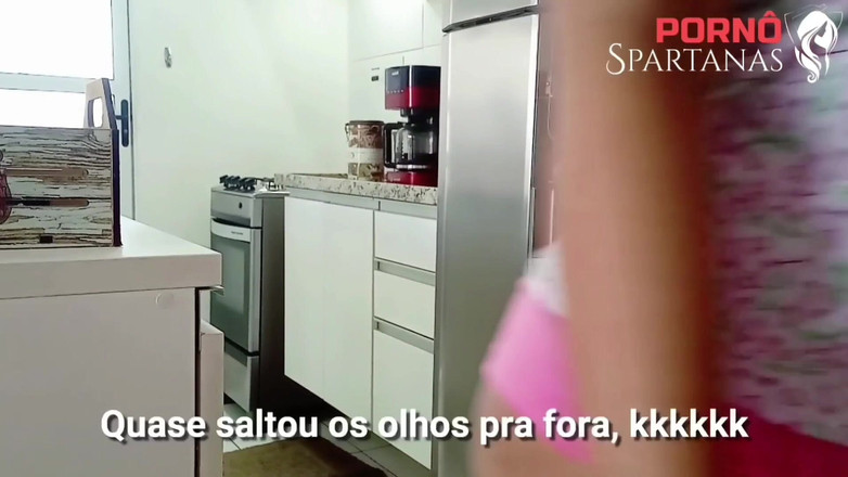 Julia Carioca: L'amico Di Mio Marito Mi Ha Mangiato