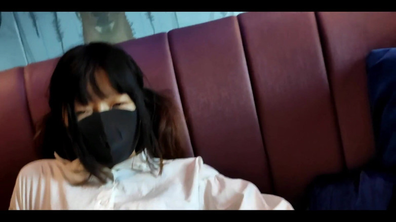 OrangeXXOO: Uniformní škádlení