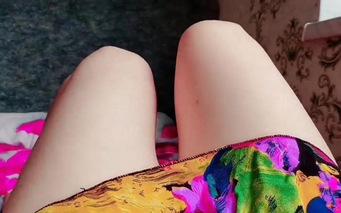 Ladyboy Kitty: Do You Like Cute Ladyboy Legs, Then Watch This in 0.5...