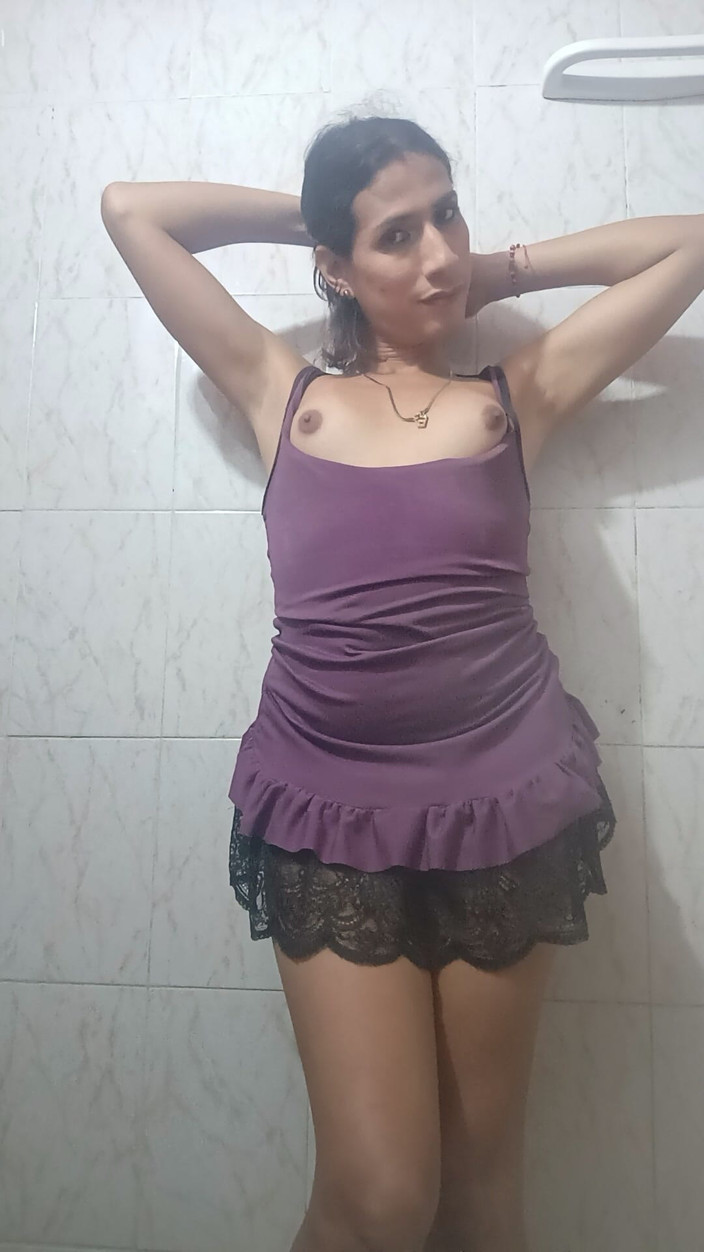 Trestetillassi: मैं यहां आपके लिए एक समृद्ध वीडियो दे रहा हूं