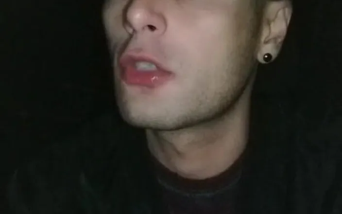 Idmir Sugary: Swallowing Anonymous Cum After Sucking Cock in Totally Dark Outside