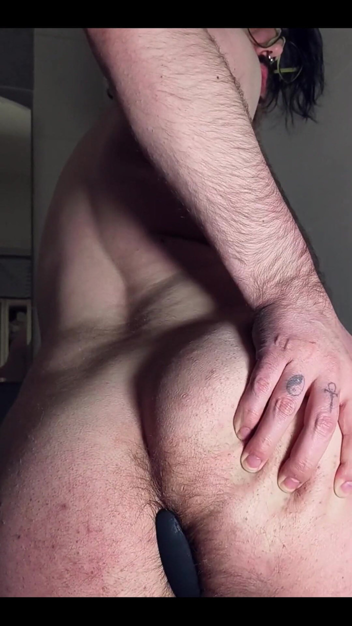 NaturalBornSinner: Lose the Clothes