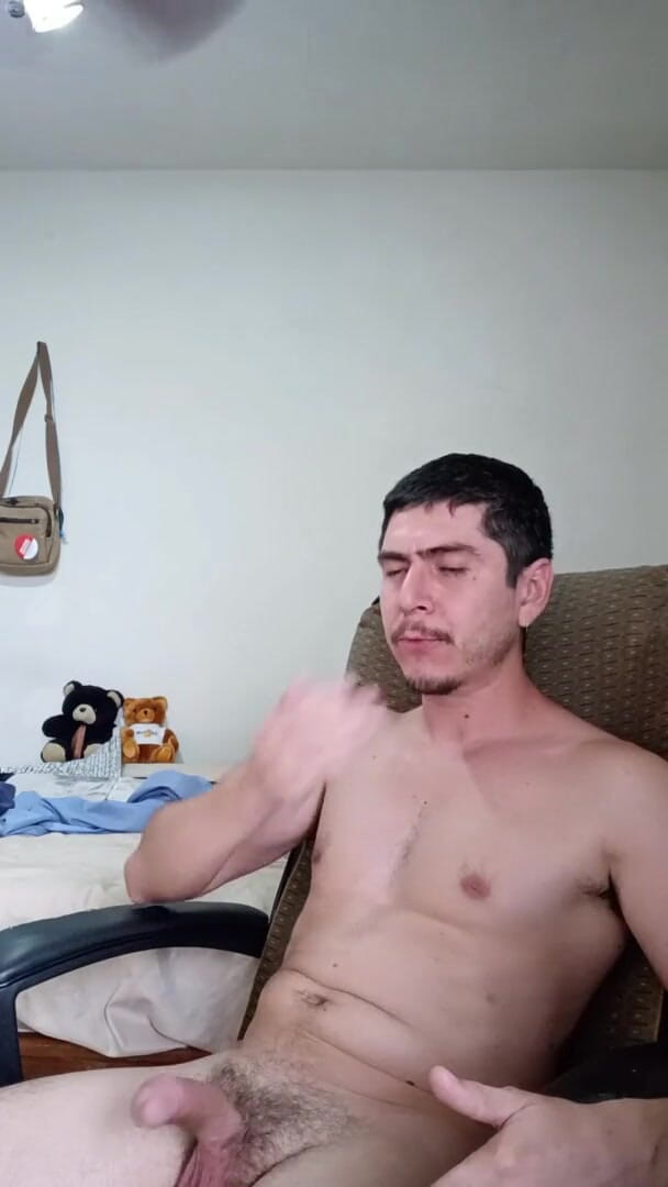 Tabasco Jake: Ordeño grueso y uso mi semen como lubricante