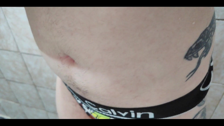 RavenHearth666VIP: Acaricio, apreto e inflo mi vientre peludo