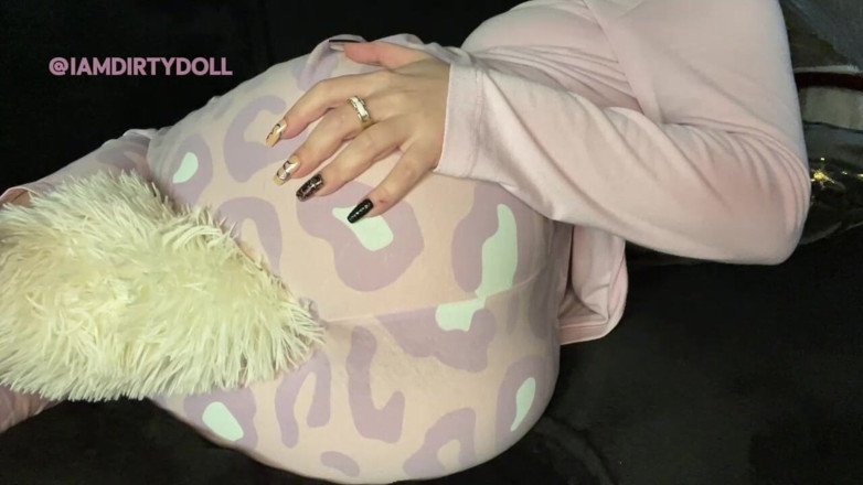 iamdirtydoll: Candid Farts in Comfy Pajamas