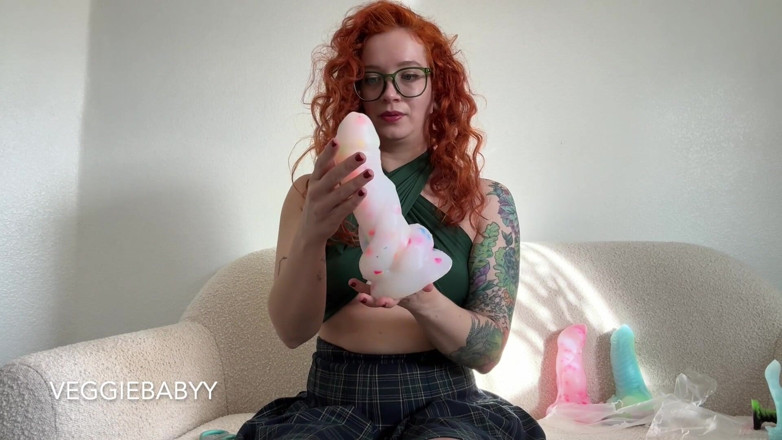 Veggiebabyy: Многократные оргазмы с тремя новыми большими членами для удовольствий