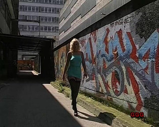 Casting GIRLS AND FIRST PORNO: Ggg john thompson- cewek hot rambut pirang pertama kali di-gangbang...