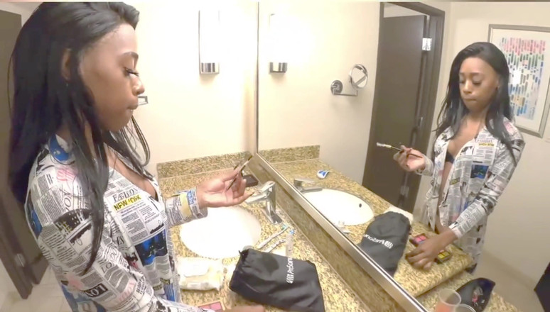 FreakyFamily: Ich lebe mein sperma auf den arsch meines ebenholz-stiefschwesterns schieße