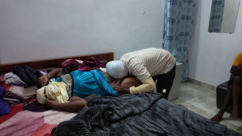 Thesana: Cuckold ibu rumah tangga putus asa