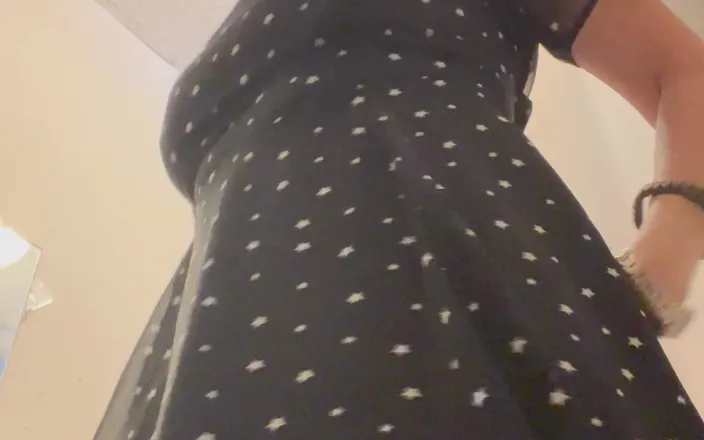 MistressWriggler: Getting Stark Bollock Naked in a Public Place to Try...