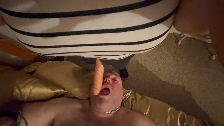 Aaexperiencesltd: 자지를 빨아주는 Booboo!