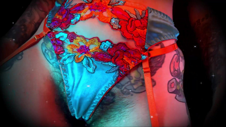 Baal Eldritch: Feromonii pizdei mele păroase musky te va face să te îndrăgostești...