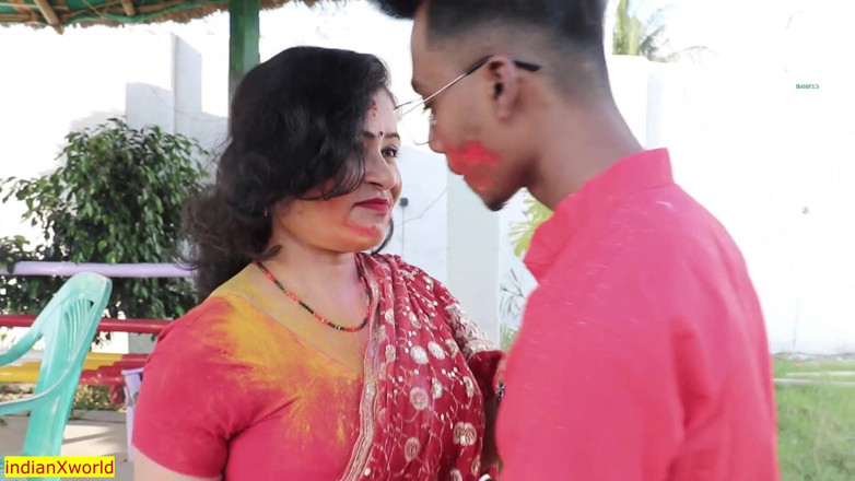 Indian Xshot: Indiancă bengaleză Boudi care face sex cu Unvar de 18 ani!...