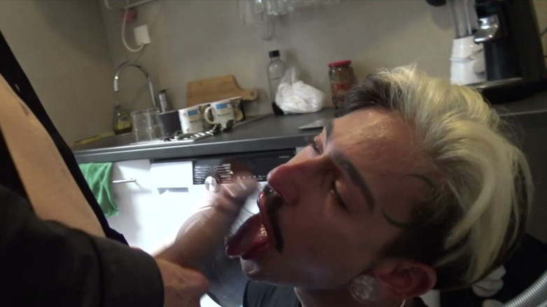 MACHO FUCKER FROM SPAIN: French Boyf Ucked Raw by Sexy Straight Tatoo Boy