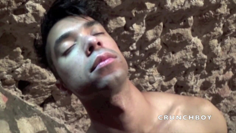 Crunch Boy: Rayan William fucked by Doryan Marguet