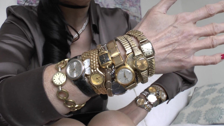 Lady Victoria Valente: Po hlídací dědičnosti sexy hodinky zvuky během masturbace, Lady Victoria...