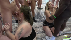 TadpolexStudio: Laci Foxx Fluffs w epickim gangbangu Rebel Rhyder