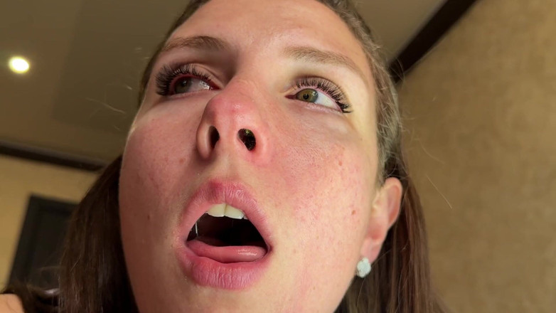 Hottie goddess: Hidung babi mentah Sneeze