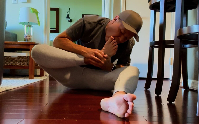 Feet Play Never Fails to Make Me Hard (Naughty Boy Blake)