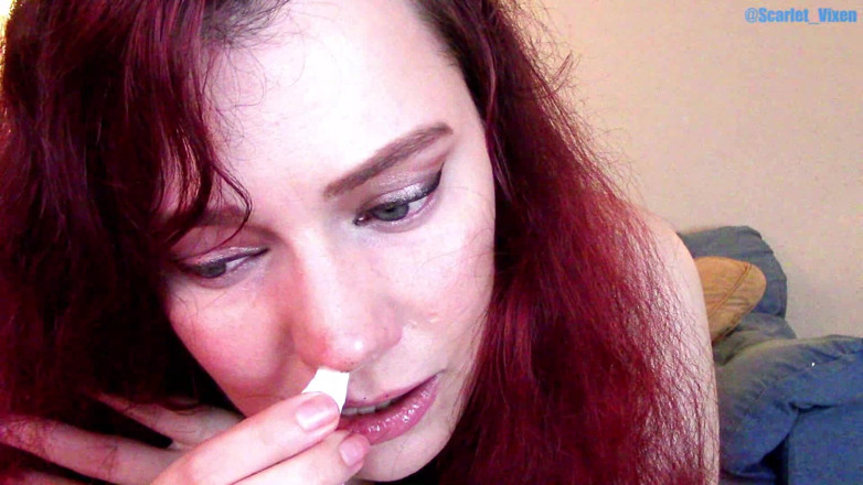 Scarlet Vixen: Sneeze Experiment Fail-blooper - Spices &amp; Tissue Tickling (wmv)