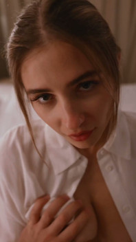 This Beauty Loved That I Couldn't Take My Eyes off Her Wet Body... and We Had an Insane Amateur Fuck Right After!!