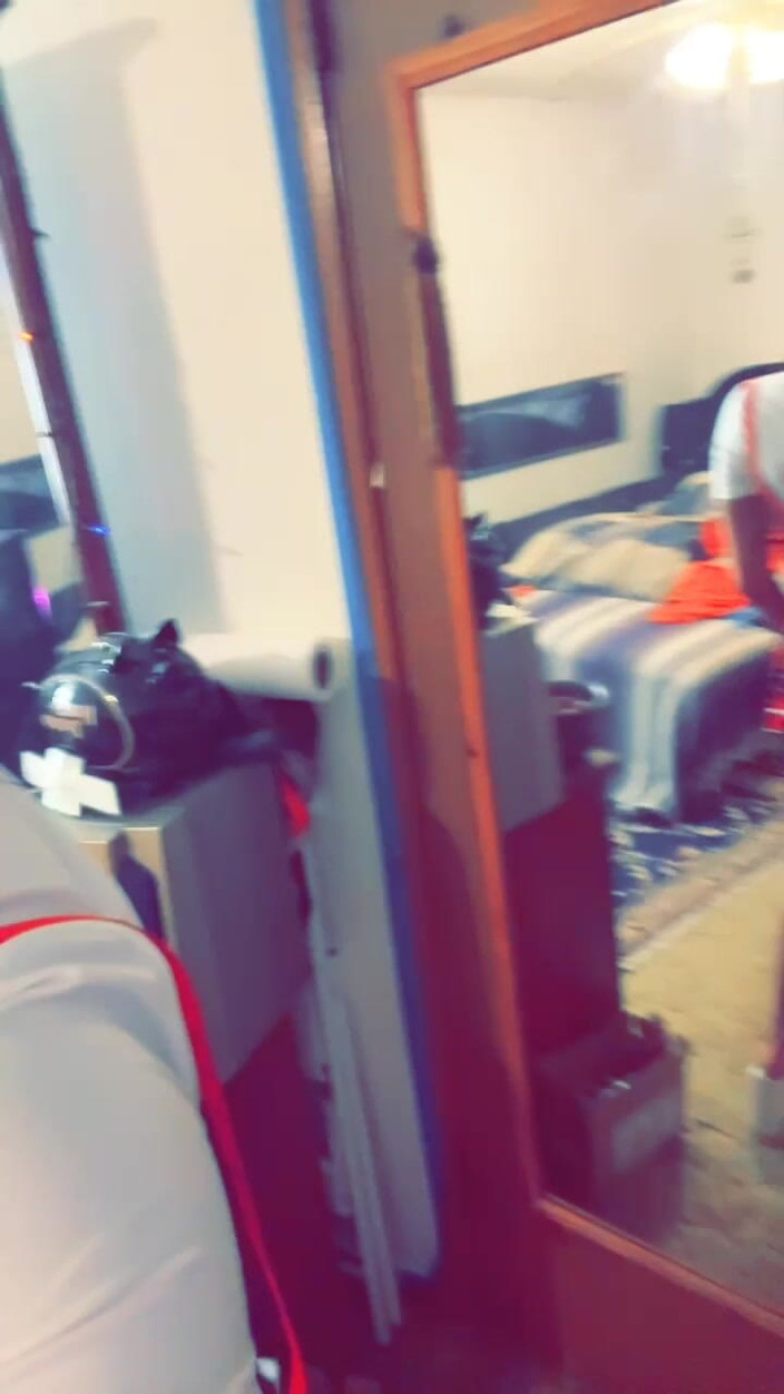 Krystal Petite Treat: Lil Teaser Fahişe