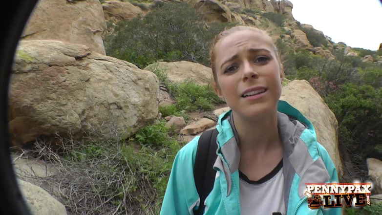 Penny Pax: Alex legende findet penny pax &amp; sarah shevon beim wandern und...