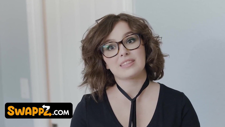 Swappz: Berry ve Nicky'nin üvey kız kardeşleri Leana ve Serena ile cadılar...
