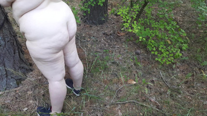 Helgafoxxy: Outdoor flogging hot BBW